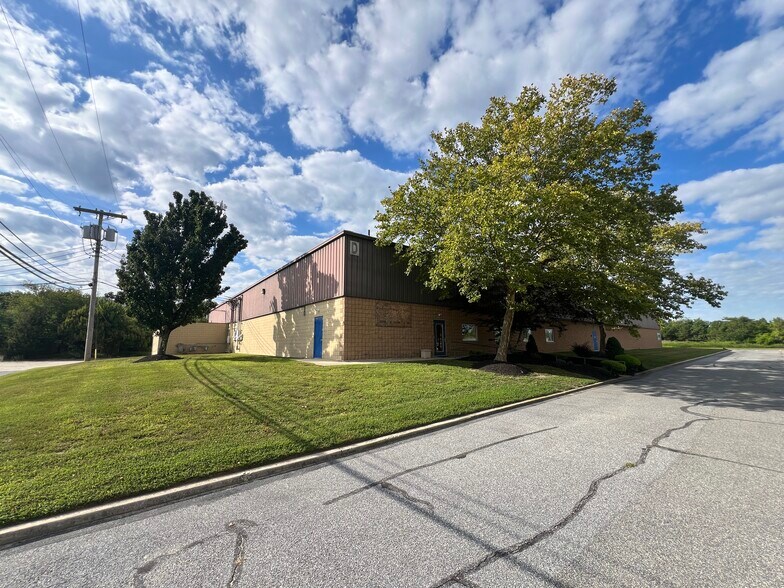 More Photos Of 1041 Glassboro Rd, Williamstown Unknown For Lease