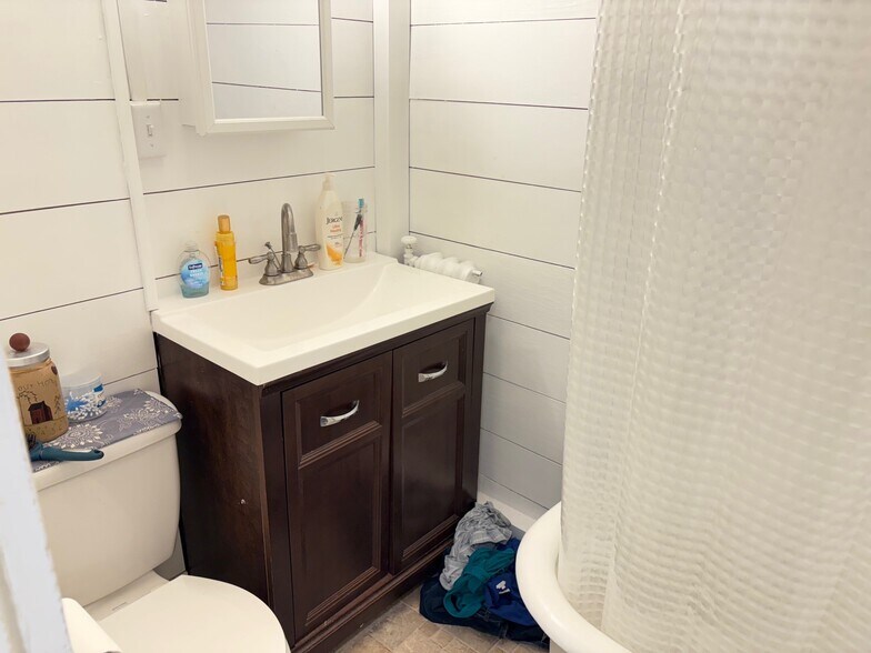 More Photos Of 328 Milton Ave, Ballston Spa Apartments For Sale