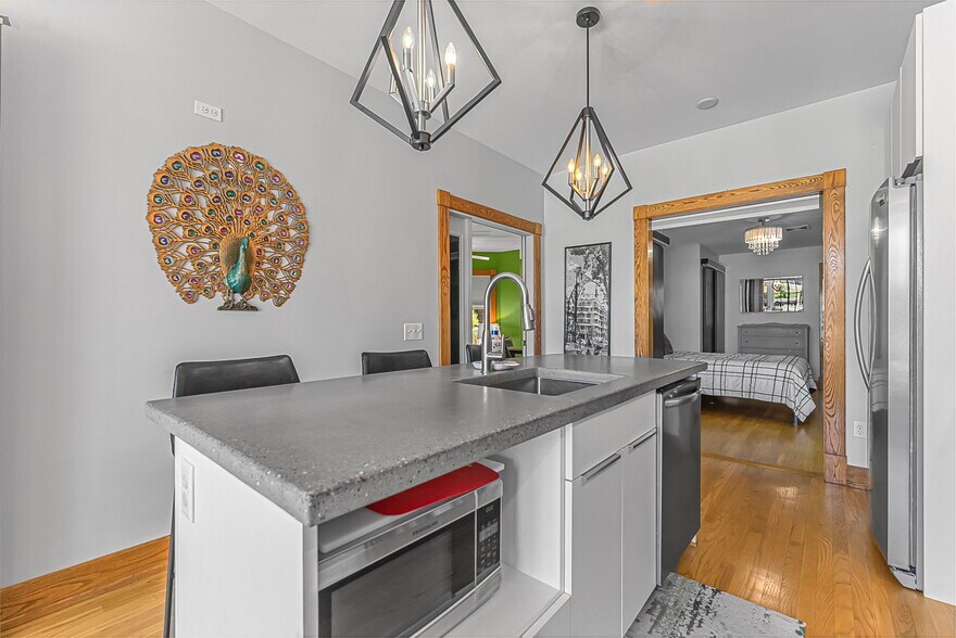 More Photos Of 601 W Front St, Traverse City Specialty For Sale