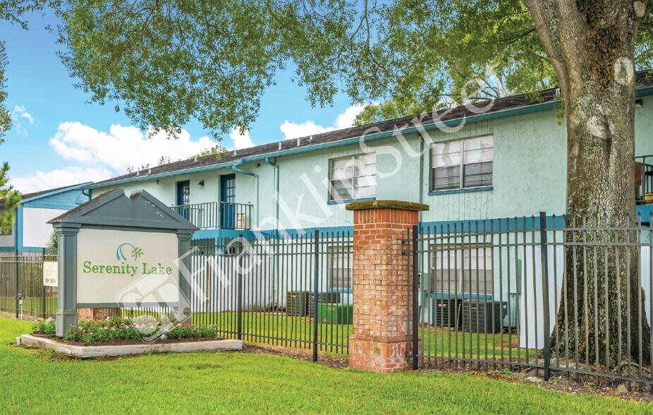 More Photos Of 14566 Seaford Cir, Tampa Apartments For Sale