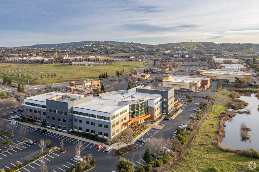 More Photos Of 2365 Iron Point Rd, Folsom Office Residential For Lease