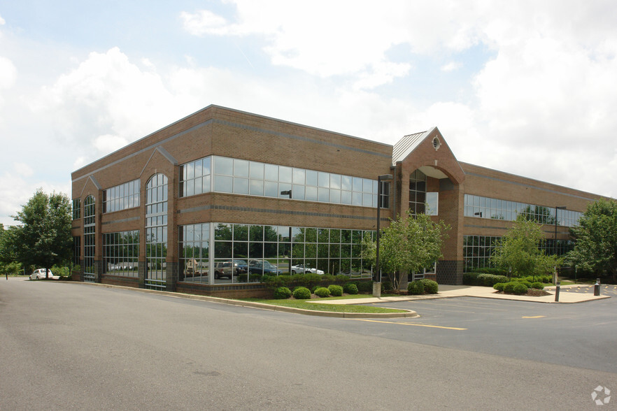 Primary Photo Of 1690 Ring Rd, Elizabethtown Office For Lease