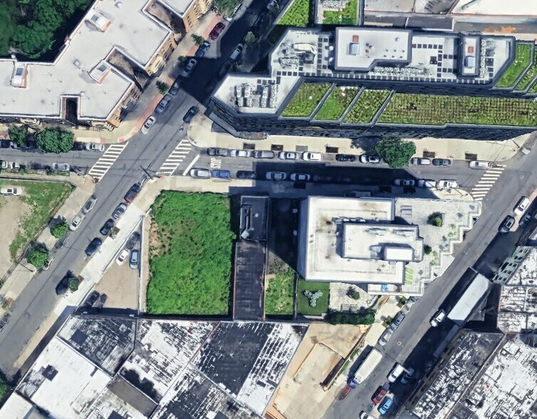 More Photos Of , Bronx Unknown For Sale