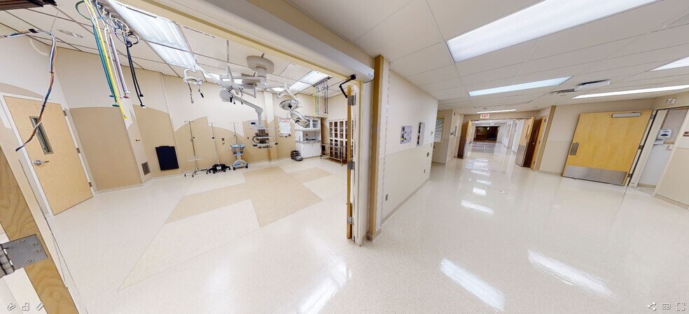 More Photos Of 625 N Jackson Ave, Springfield Healthcare For Sale