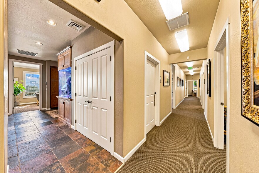 More Photos Of 2436 W Main St, Medford Office For Sale