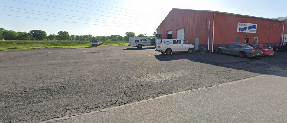 More Photos Of 200 N 1st St, Stroudsburg Warehouse For Lease