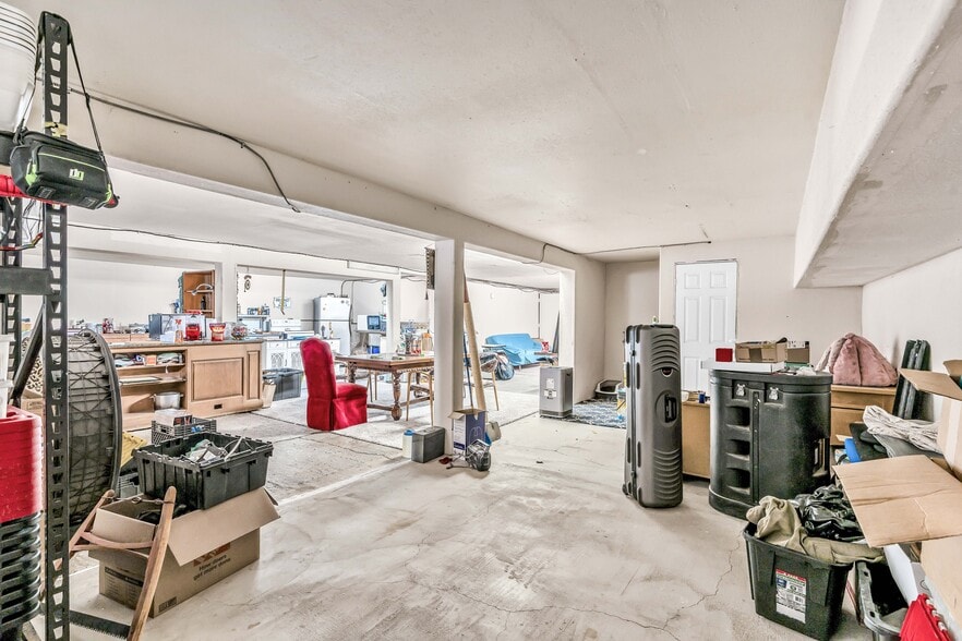 More Photos Of 6729 SE 162nd Ave, Portland Horse Stables For Sale