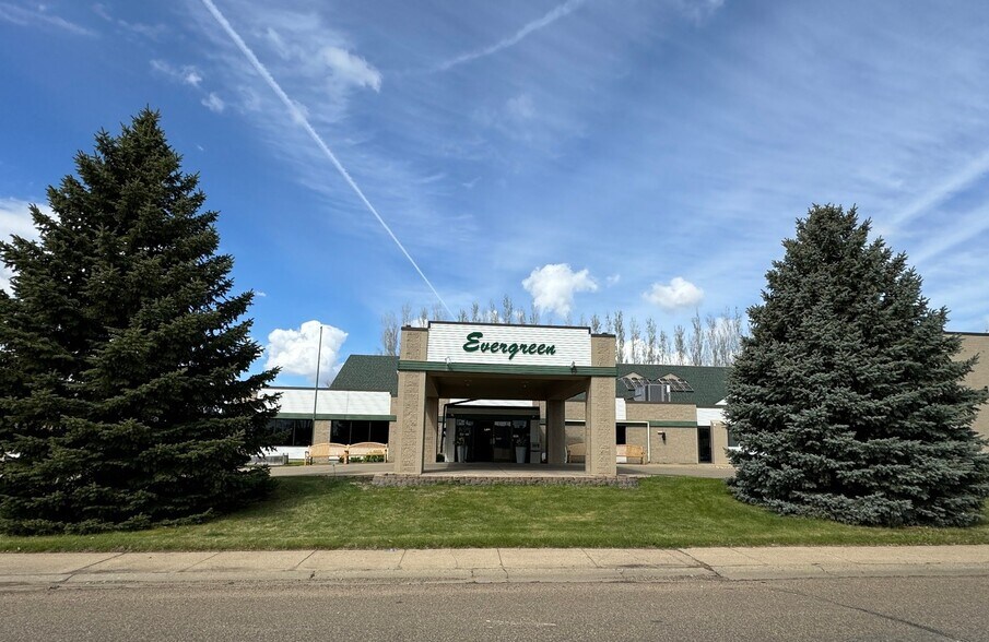 More Photos Of 2143 6th Ave W, Dickinson Assisted Living For Sale