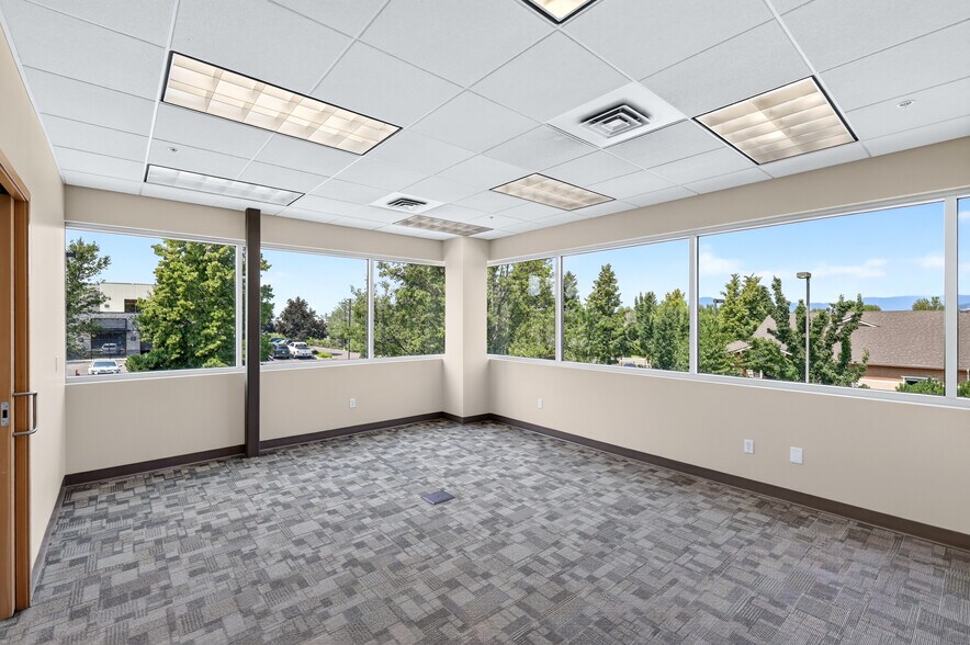 More Photos Of 2208 N Swing Ln, Liberty Lake Medical For Lease