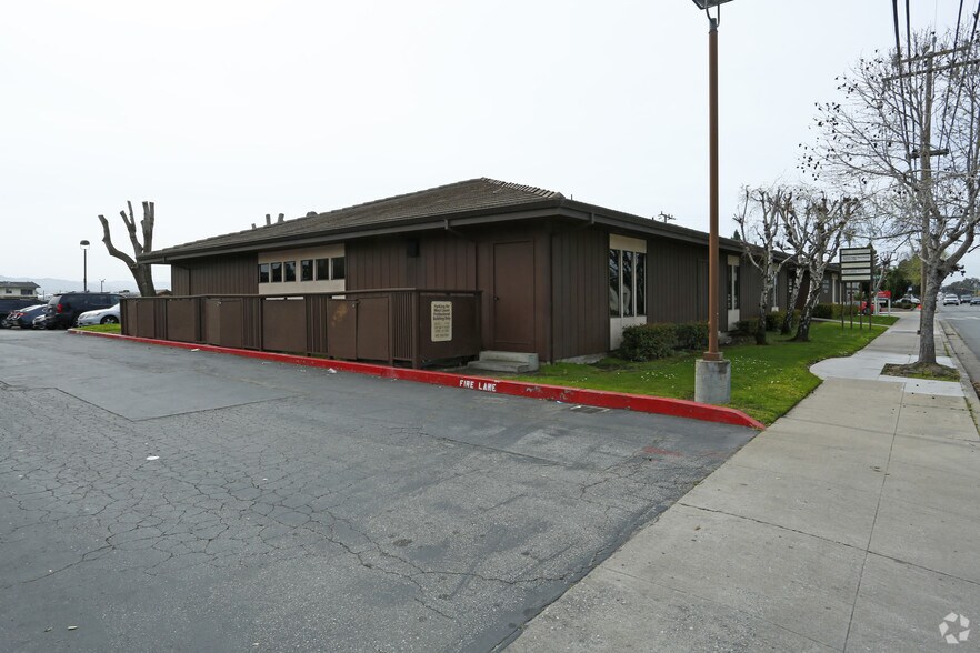 More Photos Of 275 W Laurel Dr, Salinas Office For Lease