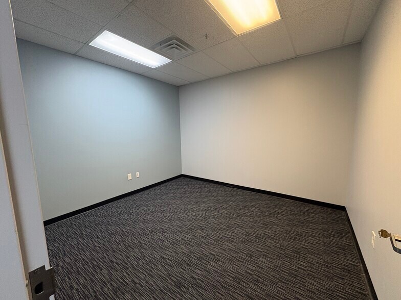 More Photos Of 5240 Snapfinger Park Dr, Lithonia Light Distribution For Lease