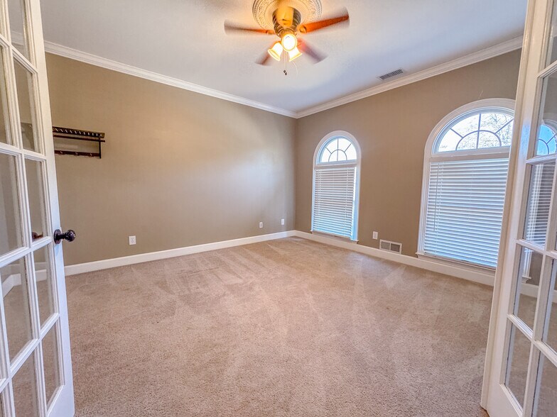 More Photos Of 2100 Gravel Springs Rd, Buford Medical For Lease