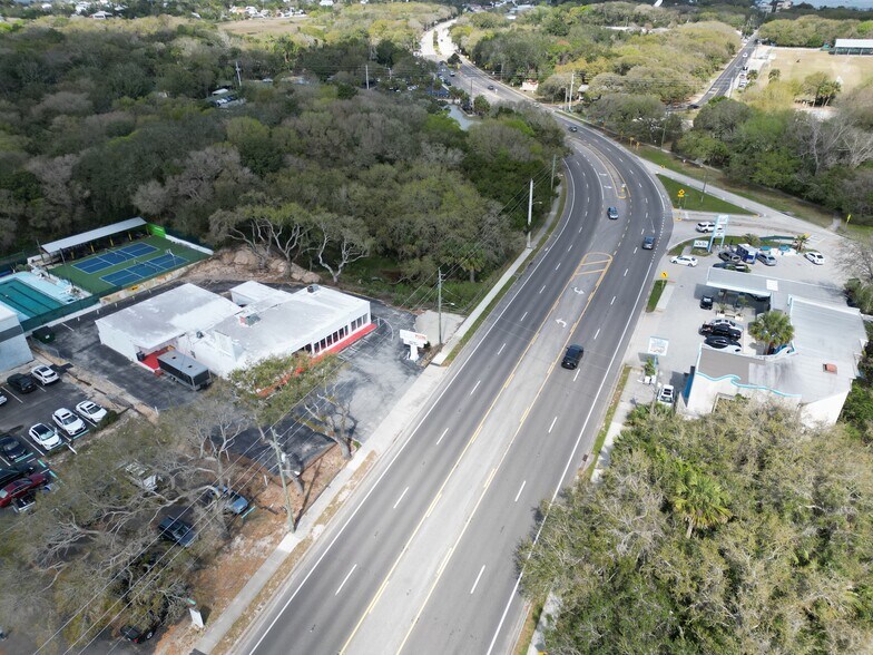 More Photos Of 1035 Anastasia Blvd, Saint Augustine Restaurant For Sale