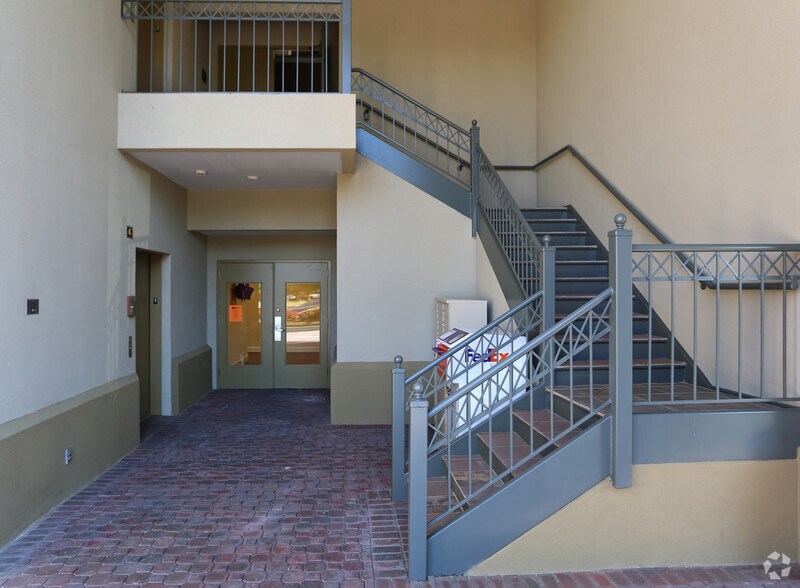 More Photos Of 2375 Wall St SE, Conyers Unknown For Lease