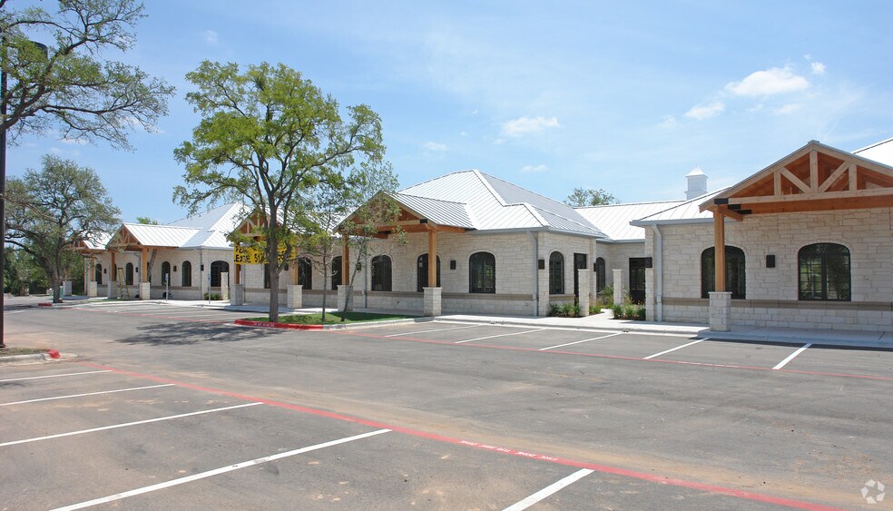 More Photos Of 6911 N FM 620, Austin Storefront Retail Office For Lease