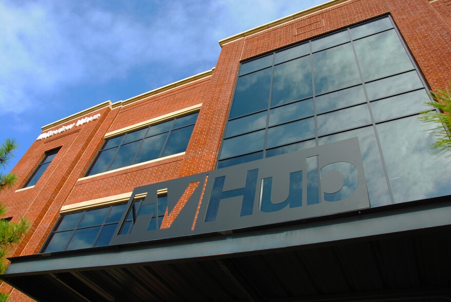 More Photos Of 300 E Davis St, McKinney Coworking Space