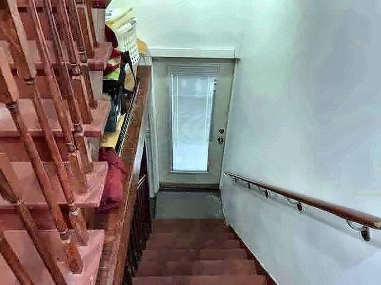 More Photos Of 2948 N Narragansett Ave, Chicago Apartments For Sale