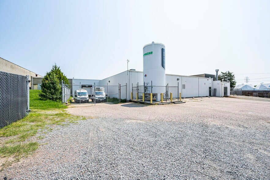 More Photos Of 1508 Brook Rd, Richmond Refrigeration Cold Storage For Sale