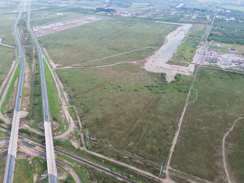 More Photos Of 0 FM 511 & Cavazos Road, Brownsville Land For Sale