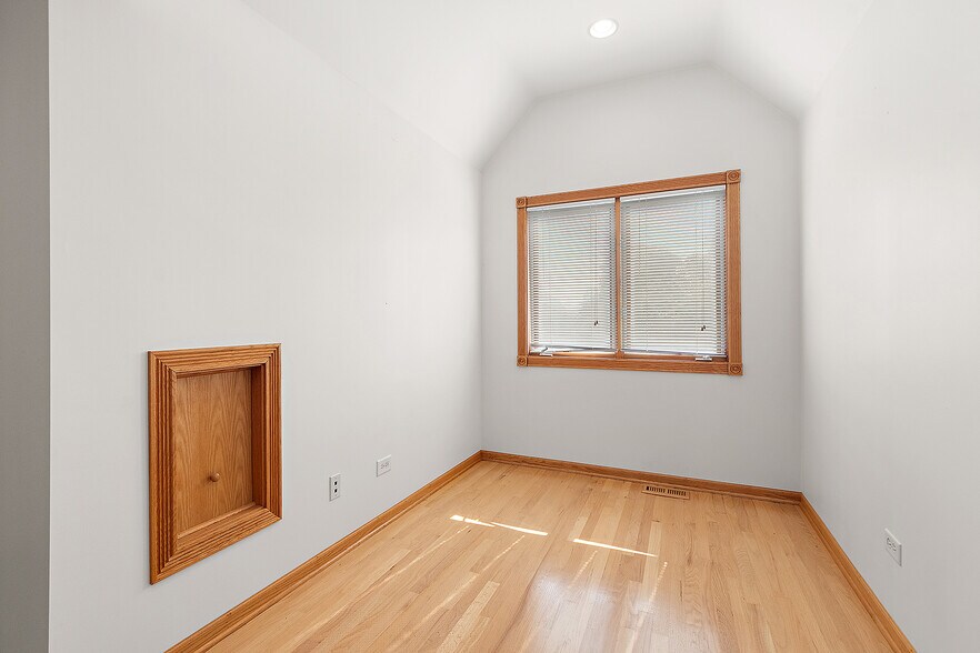 More Photos Of 12508 S Harlem Ave, Palos Heights Medical For Sale