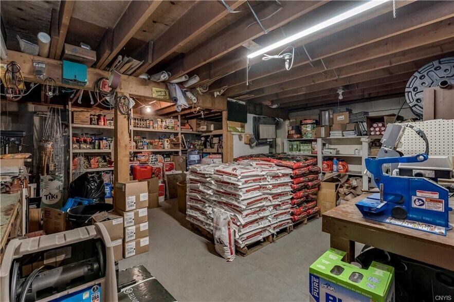 More Photos Of 4190 State Highway 3, Star Lake Freestanding For Sale