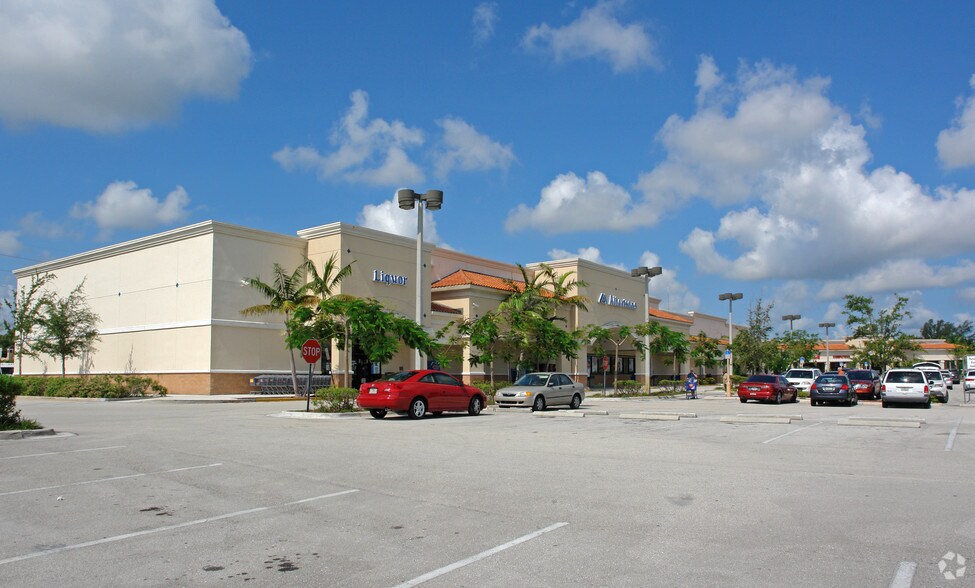 More Photos Of 4622-4640 Hypoluxo Rd, Lake Worth General Retail For Lease