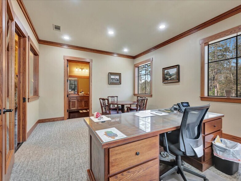 More Photos Of 7680 FM 2497, Lufkin Office For Sale