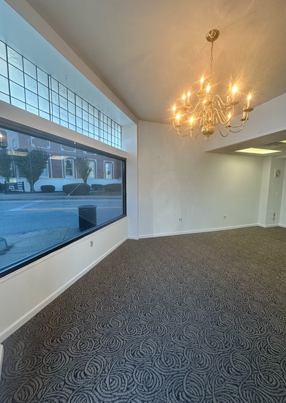 More Photos Of 140-142 W Pike St, Covington Storefront Retail Office For Sale