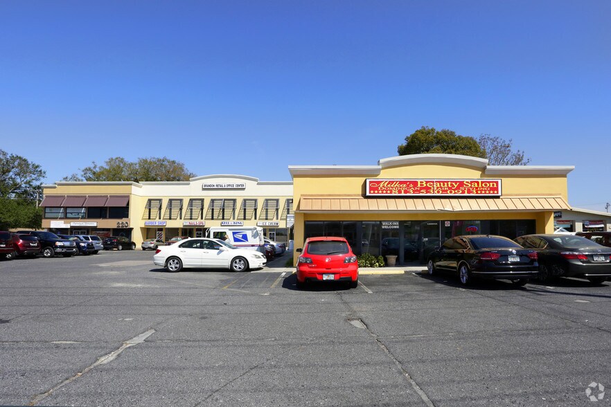 Primary Photo Of 210-220 W Brandon Blvd, Brandon Office For Lease