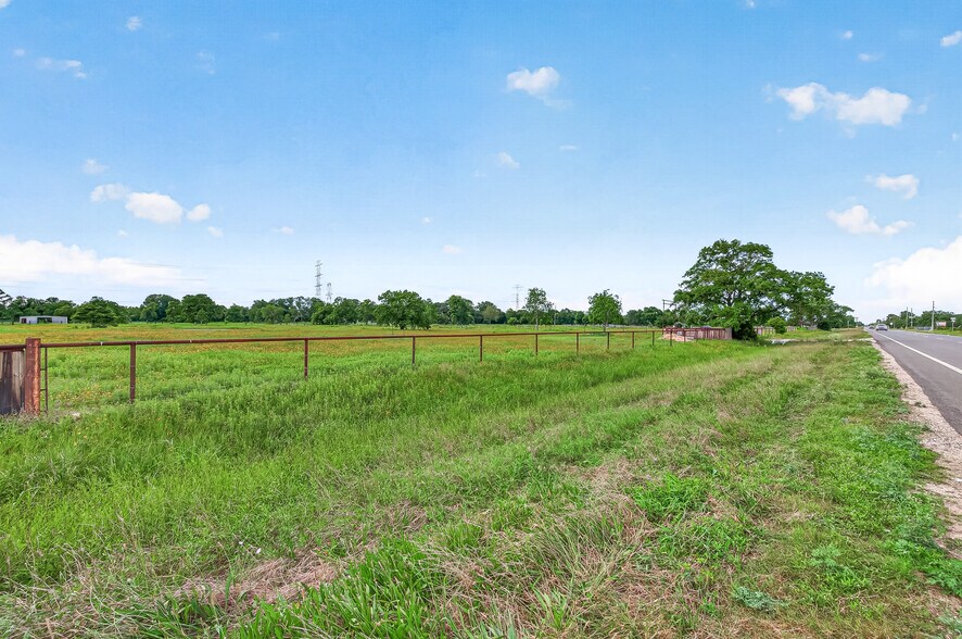 More Photos Of 0 FM 1994 Road, Guy Land For Sale