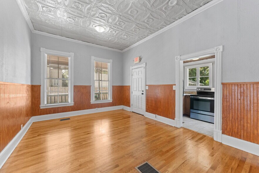 More Photos Of 4206 N Nebraska Ave, Tampa Loft Creative Space For Sale