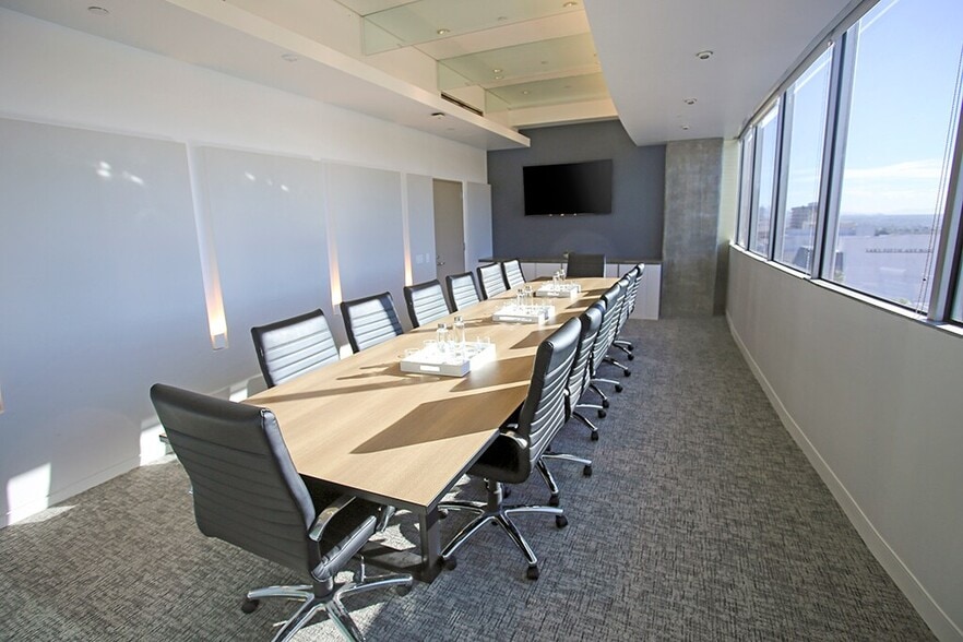 More Photos Of 9701 Wilshire Blvd, Beverly Hills Coworking Space