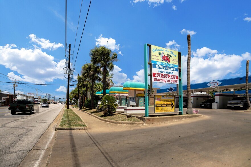 Primary Photo Of 6611 Stewart Rd, Galveston Specialty For Sale