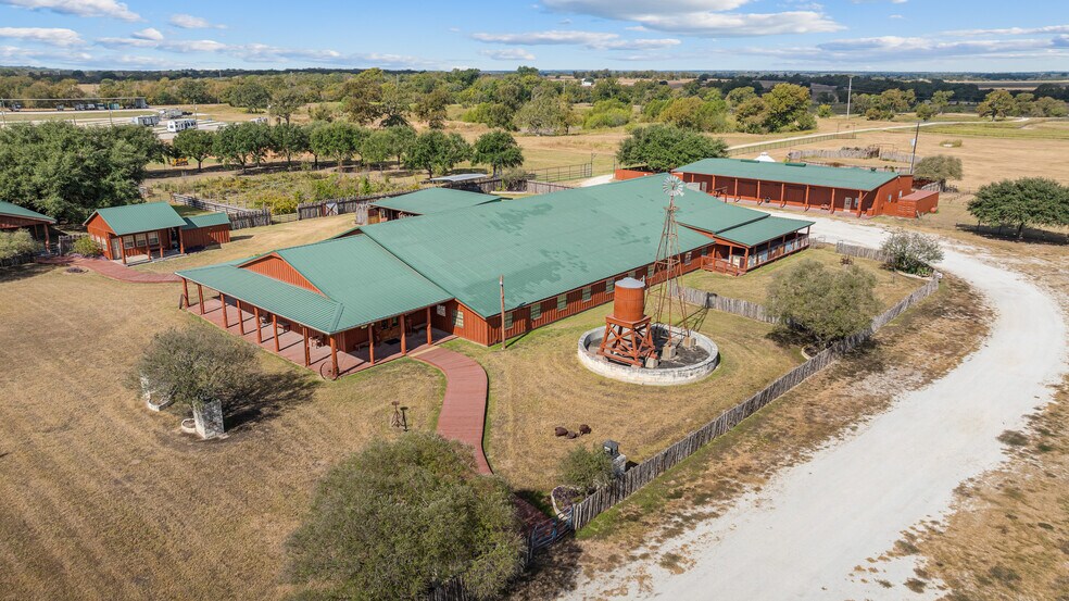 Primary Photo Of 2692 Highway 105 W, Navasota Specialty For Sale