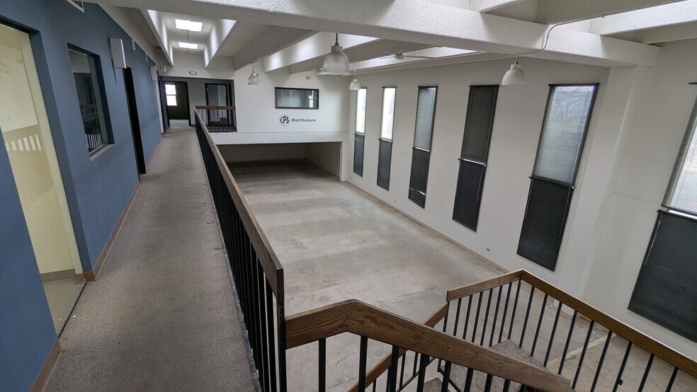 More Photos Of 7660 E Jewell Ave, Denver Manufacturing For Lease