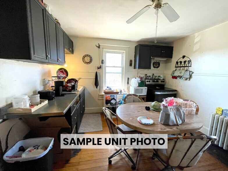 More Photos Of 136 S Parke St, Aberdeen Multifamily For Sale