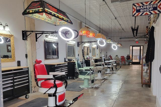 More Photos Of 4500-4512 S Flores St, San Antonio Storefront Retail Office For Lease