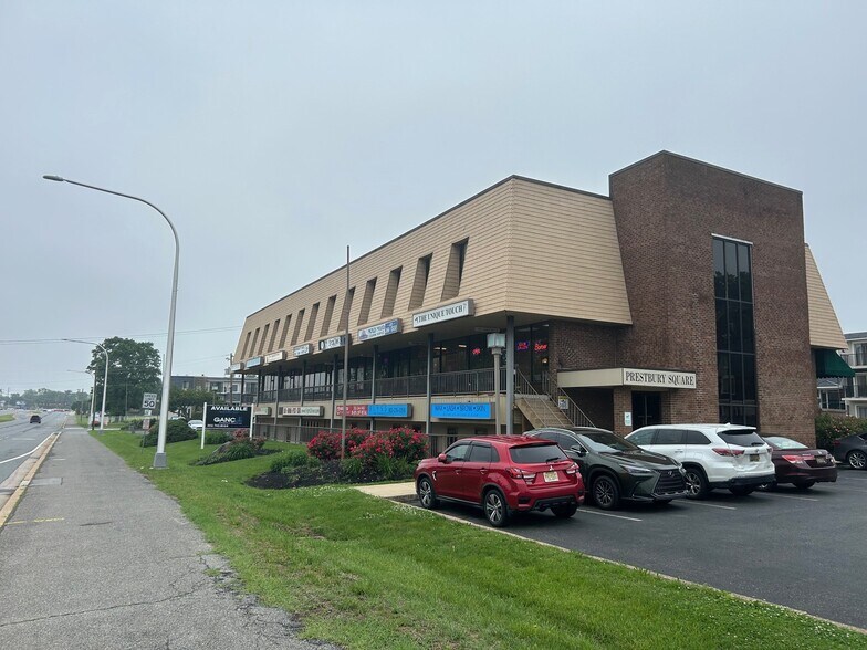 More Photos Of 15 Prestbury Sq, Newark Office For Lease