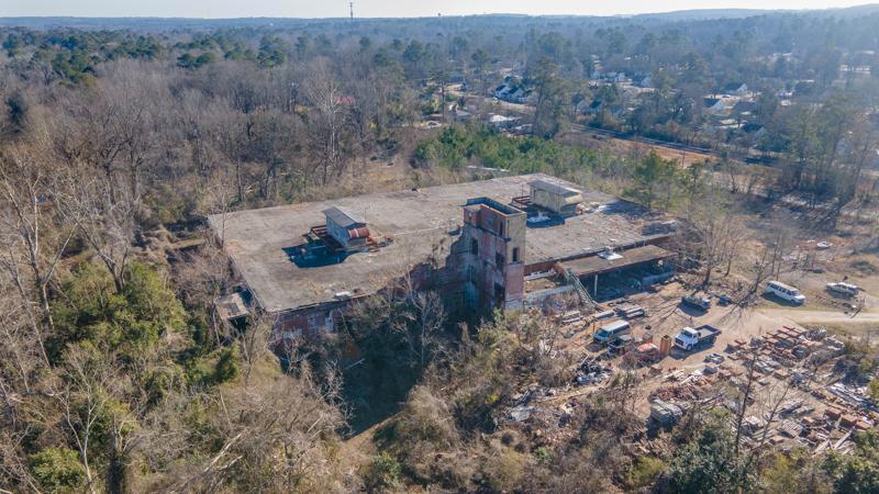 More Photos Of 115 Mill St, Warrenville Manufacturing For Sale