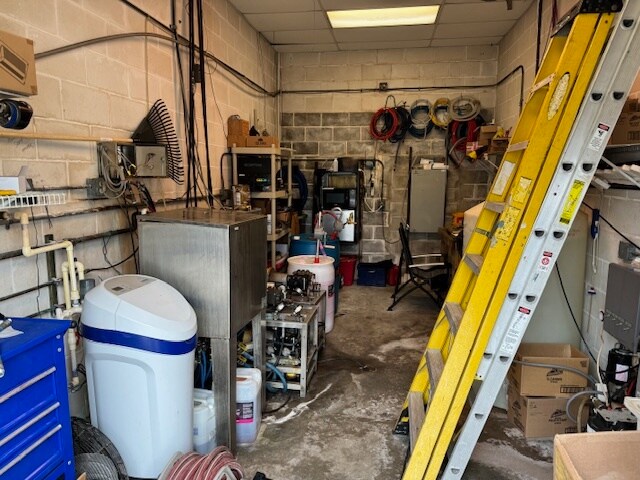 More Photos Of 9623 State 52 Rd, Hudson Self Storage For Sale