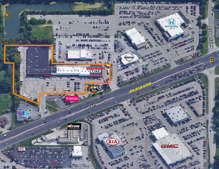 More Photos Of 8245-8335 S US Highway 31, Indianapolis Storefront For Sale