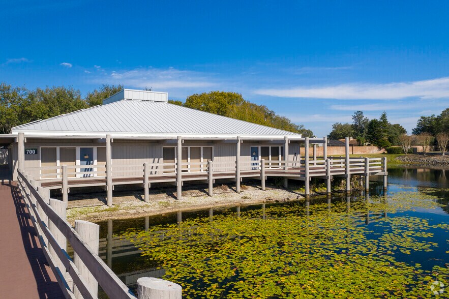 More Photos Of 2901 W Busch Blvd, Tampa Unknown For Lease