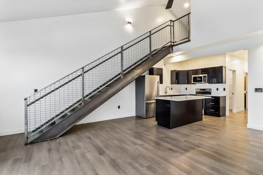 More Photos Of 1441-1461 NW 4th St, Redmond Apartments For Sale