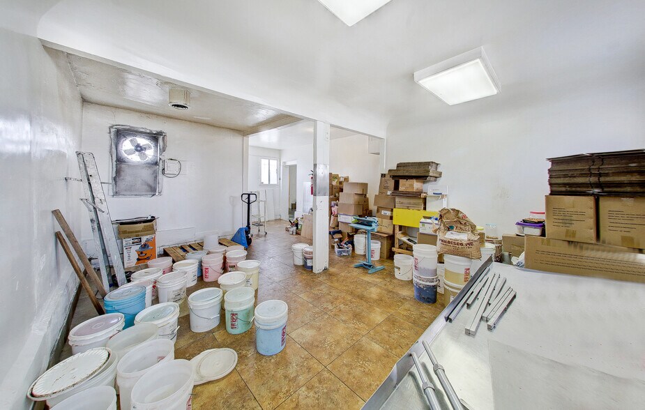 More Photos Of , Pico Rivera General Retail For Sale