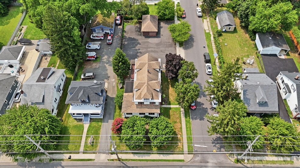 More Photos Of 168 White Horse Ave, Hamilton Office For Sale