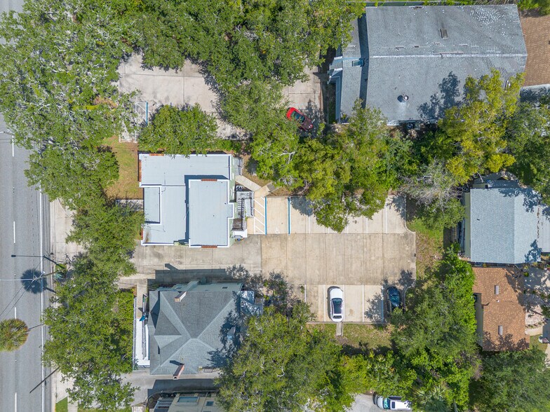 More Photos Of 519 S Ridgewood Ave, Daytona Beach Office For Sale