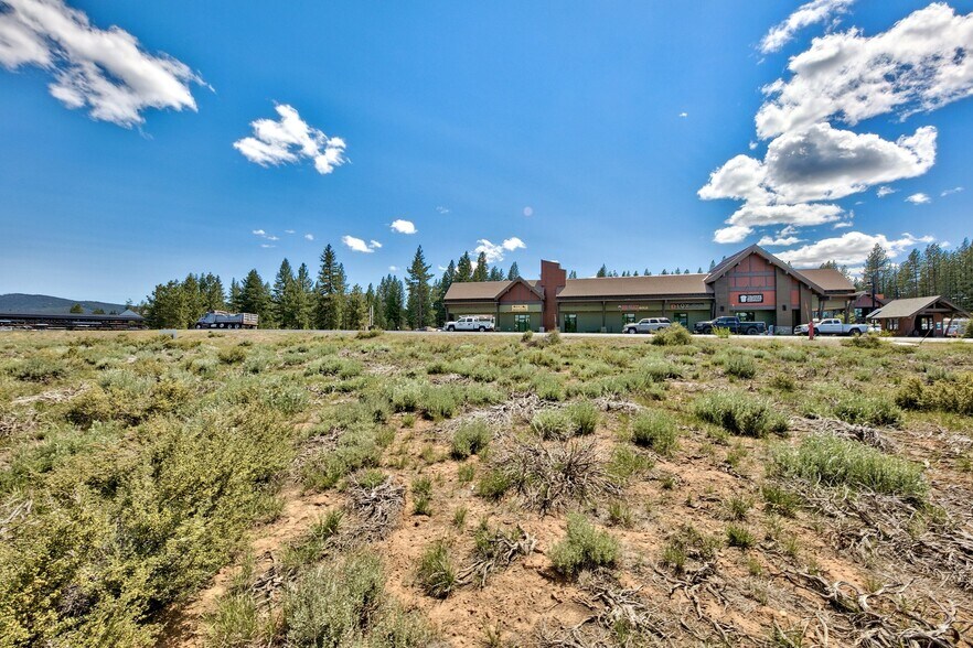 More Photos Of 10110 Soaring Way, Truckee Land For Sale