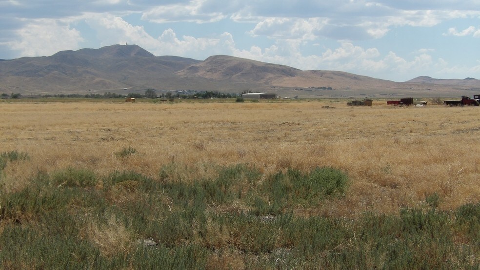 More Photos Of 1125 W Highway 50, Silver Springs Land For Sale