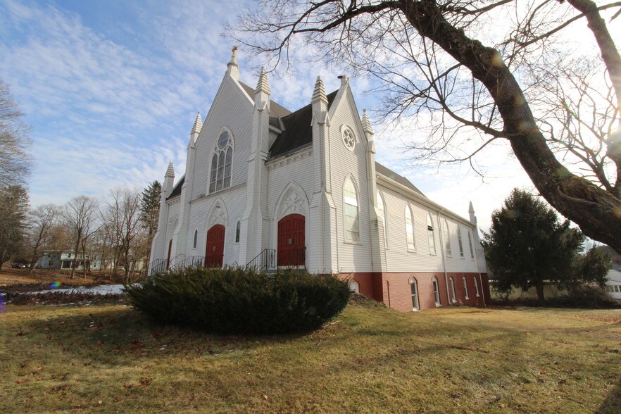 More Photos Of 1 State St, Bondsville Religious Facility For Sale
