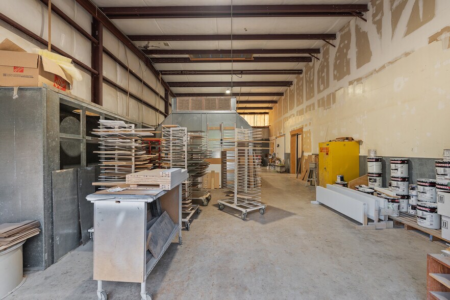 More Photos Of 26509 NW Us-27, High Springs Warehouse For Sale